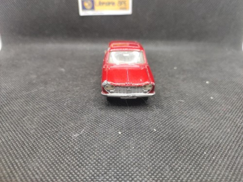 Peugeot 204 berline - ▄▀▄,