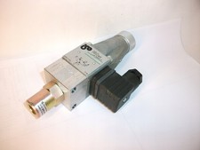 Interrupteur de commande de pression ISO IPN-250/E 0574773
