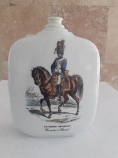 Bouteille cognac porcelaine Otard, La garde Impériale, Grenadier à cheval, vide