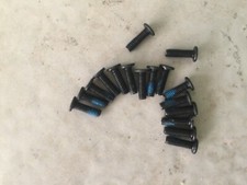 visserie externe x17 pièce détachée pc portable HP COMPAQ PRESARIO C700