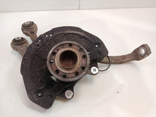 Fusee avant gauche - avant,