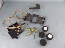 JEULIN jouet pédagogique voiture avec 4 moteurs et télécommande filoguidée