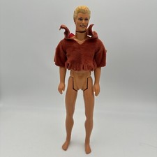 POUPÉE KEN BARBIE MATTEL HONG