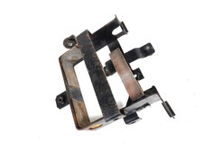 Support de batterie Suzuki 600