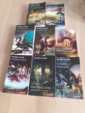 1 lot de 8 volumes série compléte les cités des anciens de robin hobb