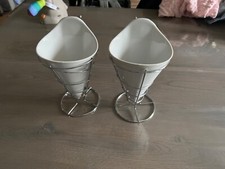 Lot de 2 presentoirs a frites