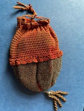 PETITE BOURSE - AUMONIERE - PERLES ARGENTEES ET CROCHET