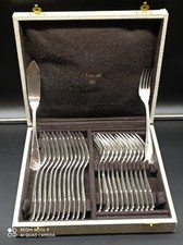 12 couverts 24 Piéces à