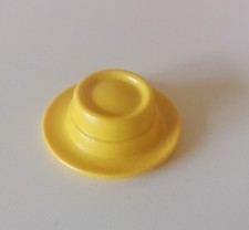 Playmobil 3751, chapeau jaune, enclos à lapins