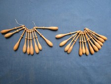 23 fuseaux bois ancien pour carreau dentelière ancien dentelle fil coton 