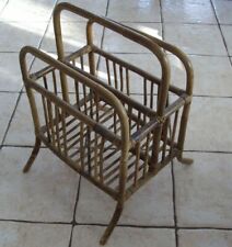 Ancien porte revues vintage en rotin grand modèle