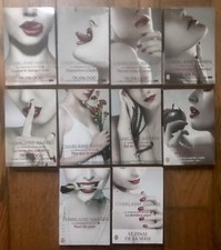 lot 10 livres Charlaine HARRIS