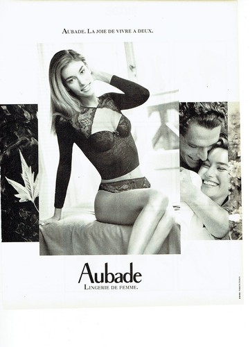 Publicité advertising 108