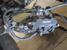 ETRIERS DE FREIN AVANT VFR 800