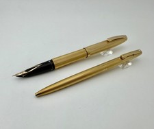 Stylo plume et stylo à bille