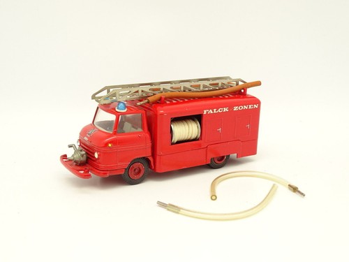 Tekno volvo falck zonen - 1/50,