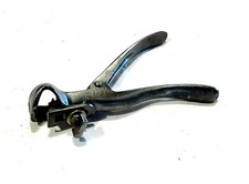 Outil ancien pince - , avoyer