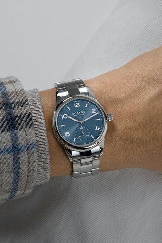 Nomos glashütte club sport - glashütte,
