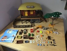 PLAYMOBIL N°4826 CENTRE DE SOINS POUR ANIMAUX SAUVAGES / SAFARI