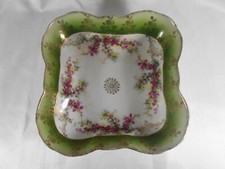 MAGNIFIQUE PLAT CARRE DECOR