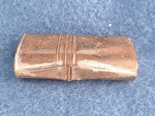 étui acier charnière