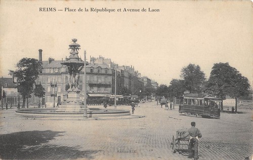 Cpa reims place de la - /,