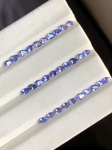 Gemme libre tanzanite poire - gemme,