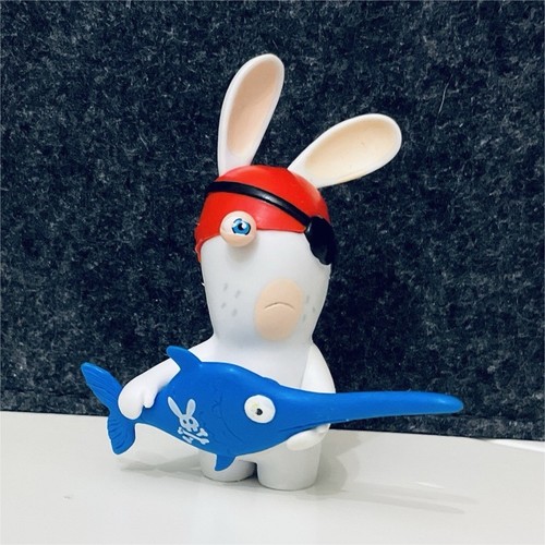 Figurine lapin crétin pirate - figurine,