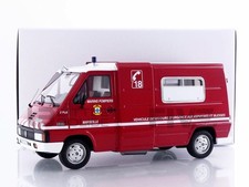 OTTO MOBILE 1/18 - RENAULT