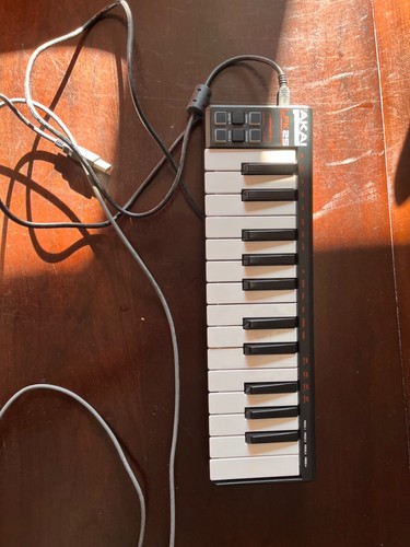 Akai lpk25v2 usb performance - usb,