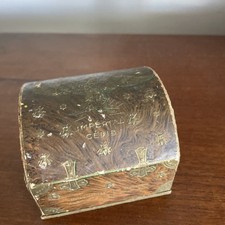 Boîte de poudre de riz vide