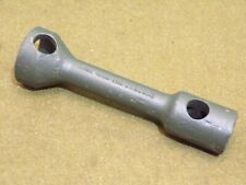 Cle Roue Lauravia M8 M20 US WW2 wheel wrench 41-W-3843 french armored car