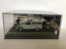 DIORAMA VOITURE CITROEN 2CV