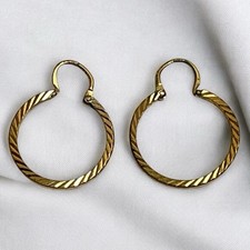 Superbe Paire De Boucles