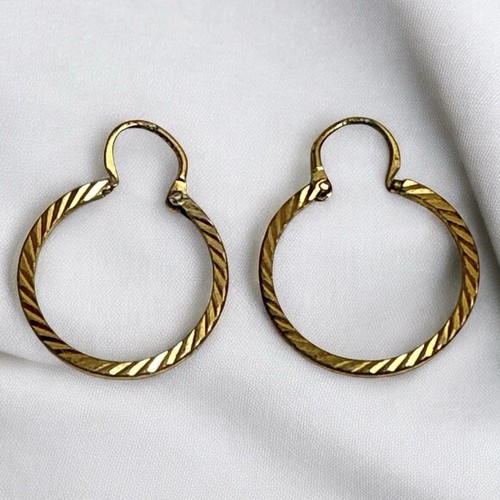 Superbe paire boucles - superbe,