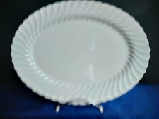 PORCELAINE ANGLAISE. JOHNSON