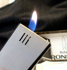 BRIQUET Ancien @ RONSON Comete Table @ Desk Gas Lighter * Feuerzeug * Accendino