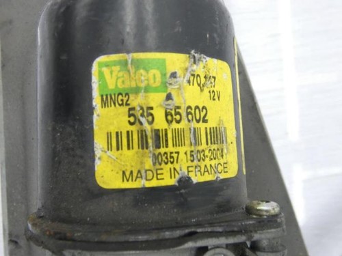 Moteur essuie glace avant