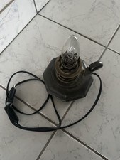Lampe à pétrole en étain