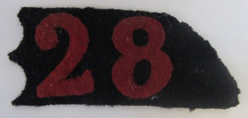 Patte col 28e régiment - patte, du