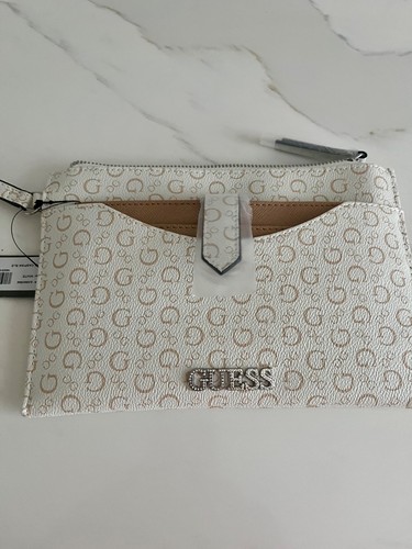 Guess 6x9 logo rhinestone - guess, 6x9"