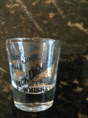 Jack daniels old sour mash - sour,