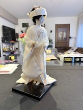 Poupée japonaise ancienne