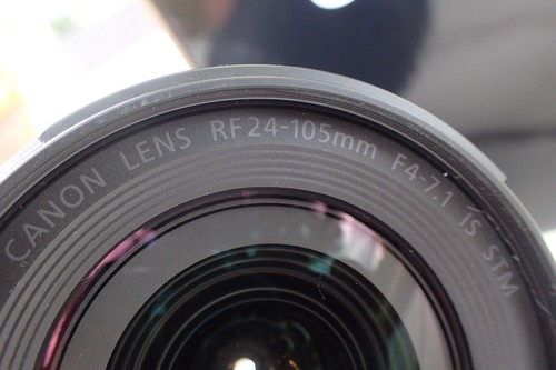 Zoom canon 105mm 4 - 24-105mm, f/4-7,1