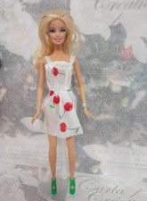 Lot Vêtement Barbie  Robe