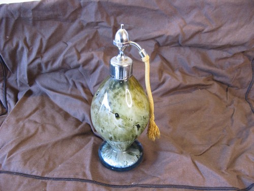 Beau flacon vaporisateur