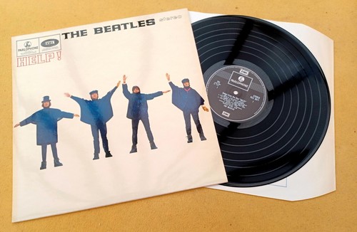 Beatles help superbe - ", "