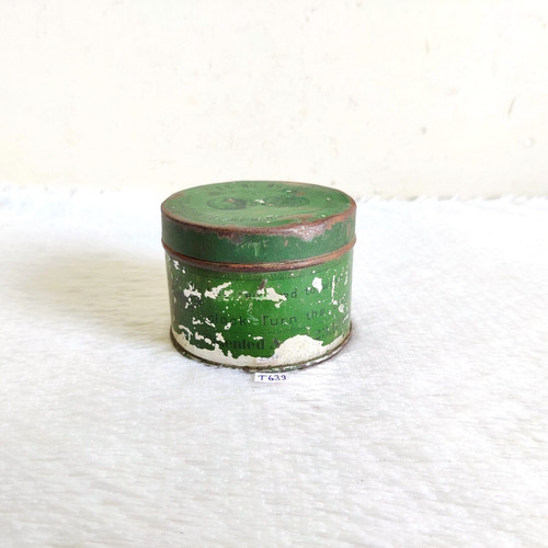 Vintage ansonia one day - one,