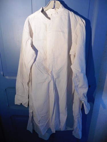 Ancienne chemise plastron - h,