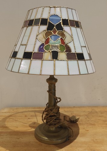 Lampe table style tiffany - style,